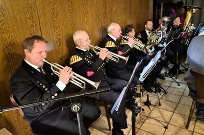 untermalt wurde der Abend von der Bergknappenkapelle